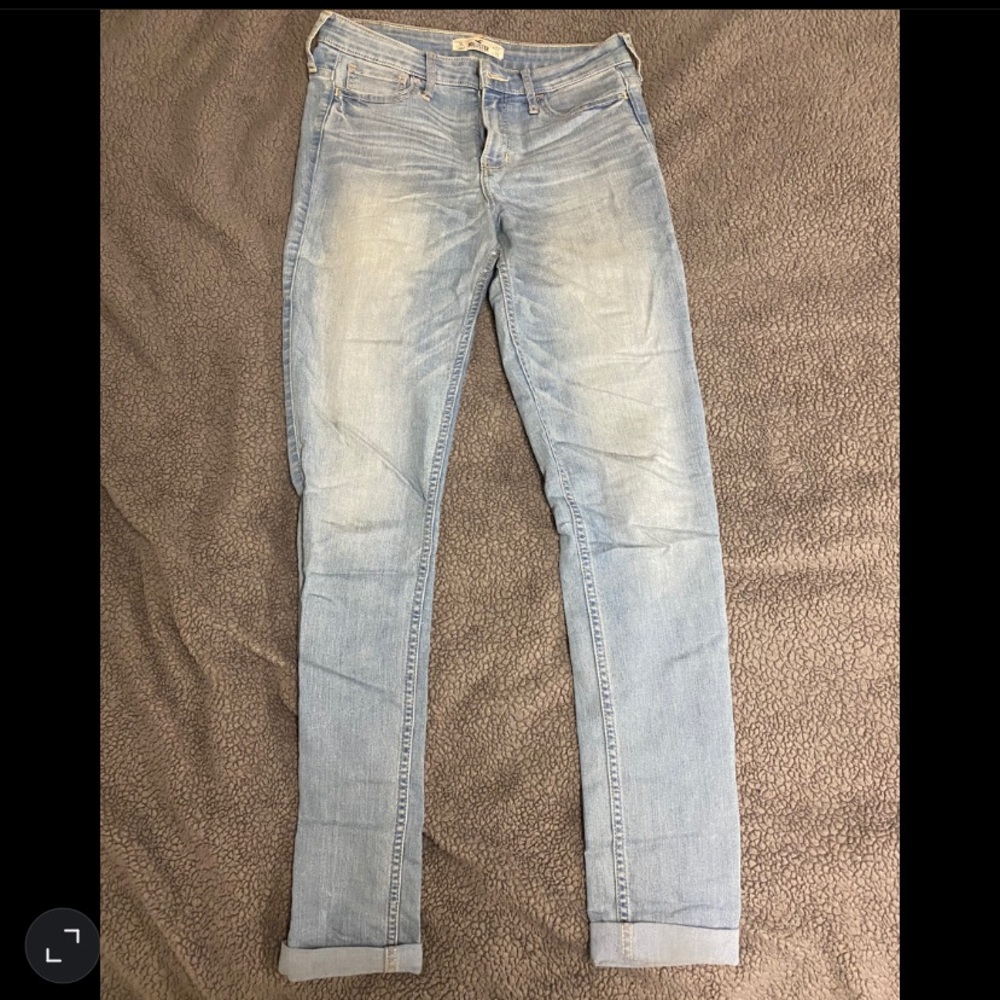 Light Wash Jeans